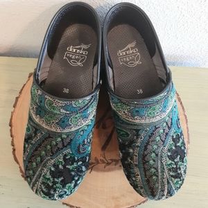 Dansko Vegan Paisley Clogs Size 38